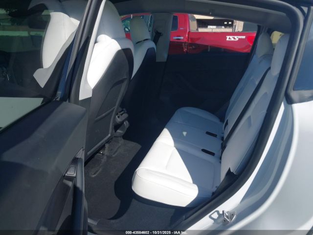 2023 TESLA MODEL Y 7SAYGDEEXPF899328 Photo 7