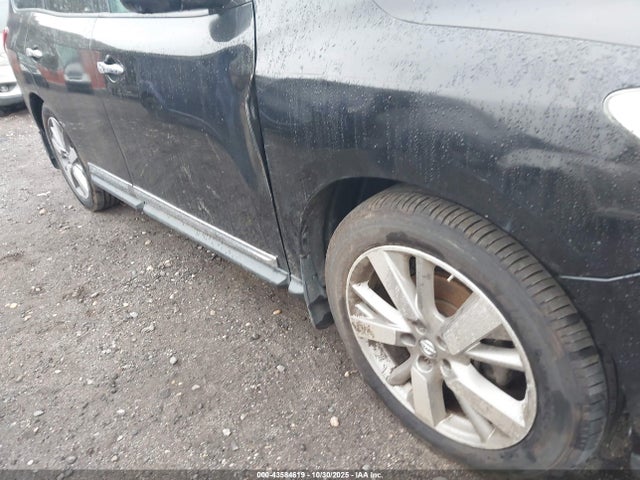 Продажа на аукционе авто 2013 Nissan Pathfinder Platinum, vin: 5N1AR2MM5DC664538, номер лота: 43584619