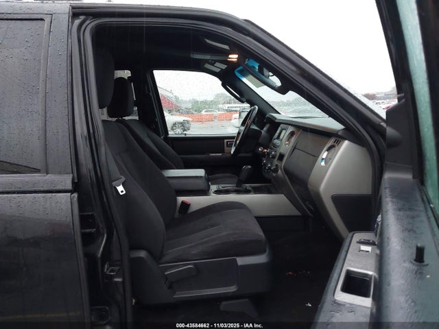 1FMJU1JT6FEF28947 Ford Expedition Xlt