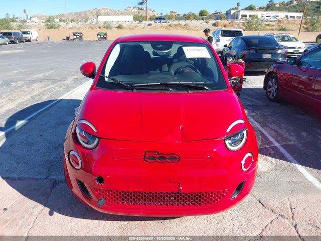 ZFAFFAA40RX220430 Fiat 500e Inspi(red) Fwd