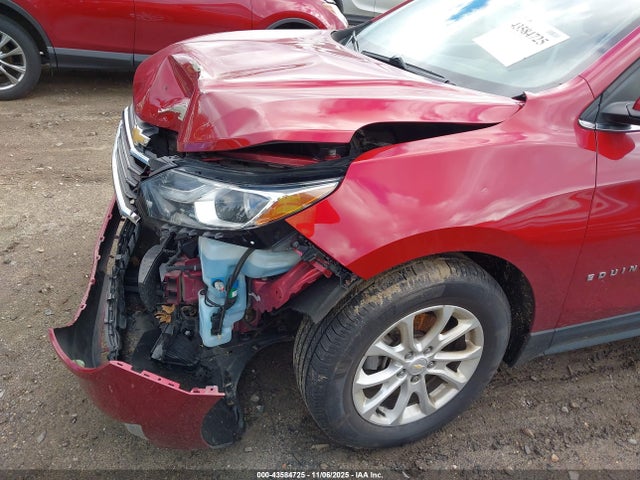 Chevrolet EQUINOX LT 2018 2GNAXSEV3J6121153 Image 18
