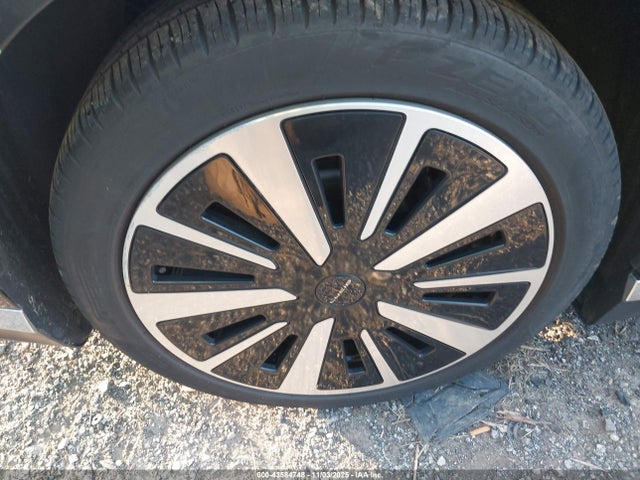 Lucid Air Touring 2023 50EA1TEA1PA004661 Image 12