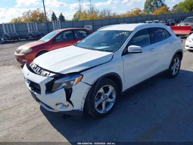 2018 MERCEDES-BENZ GLA 250 WDCTG4GB5JJ519817 Photo 1