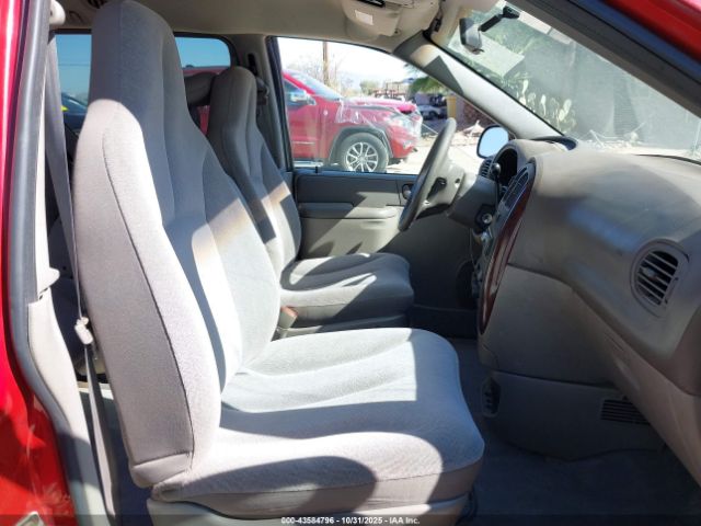 2003 CHRYSLER TOWN & COUNTRY 2C4GP243X3R242637 Photo 4