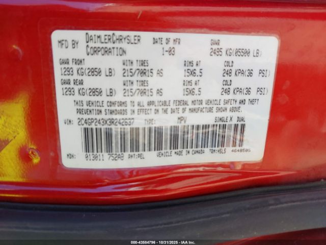 2003 CHRYSLER TOWN & COUNTRY 2C4GP243X3R242637 Photo 8