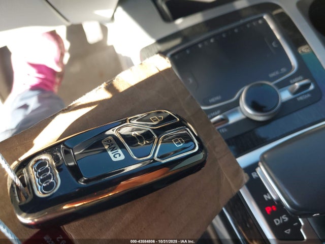 2019 AUDI Q7 WA1LHAF74KD043777 Photo 10