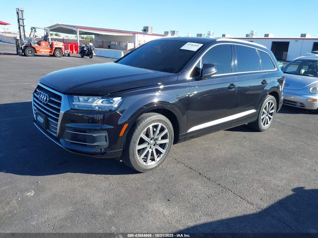 2019 AUDI Q7 WA1LHAF74KD043777 Photo 1