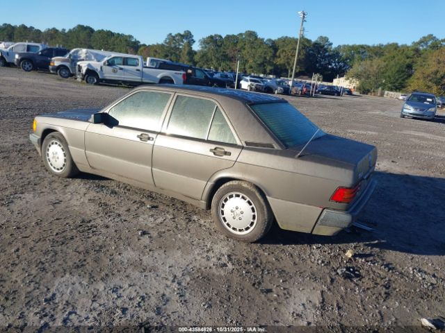 1993 MERCEDES-BENZ 190 WDBDA29D8PG079238 Photo 2