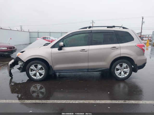 Subaru Forester 2.5i Premium 2014 JF2SJAEC1EH514531 Image 15