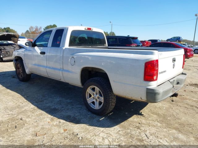 2007 DODGE DAKOTA 1D7HE22KX7S148630 Photo 2