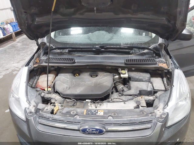 1FMCU9G97GUB74446 Ford ESCAPE SE