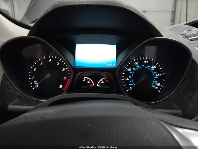 1FMCU9G97GUB74446 Ford ESCAPE SE