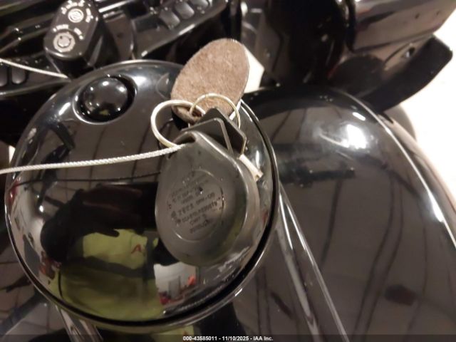 2015 HARLEY-DAVIDSON FLTRXS 1HD1KTM1XFB686014 Photo 10