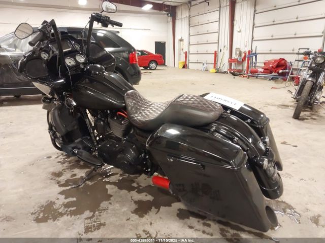 2015 HARLEY-DAVIDSON FLTRXS 1HD1KTM1XFB686014 Photo 2