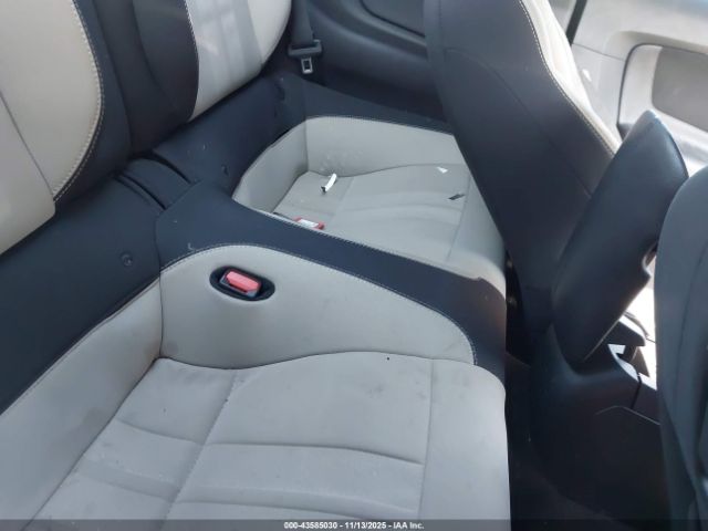 2022 FORD MUSTANG 1FA6P8TH5N5132015 Photo 7