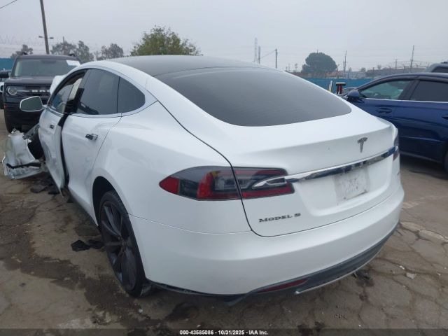 2013 TESLA MODEL S 5YJSA1CN8DFP06272 Photo 2