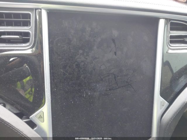 2013 TESLA MODEL S 5YJSA1CN8DFP06272 Photo 6