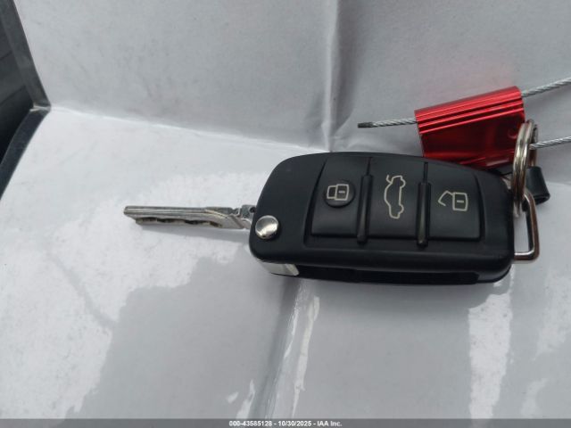 2012 AUDI A3 WAUKEAFM9CA124712 Photo 10
