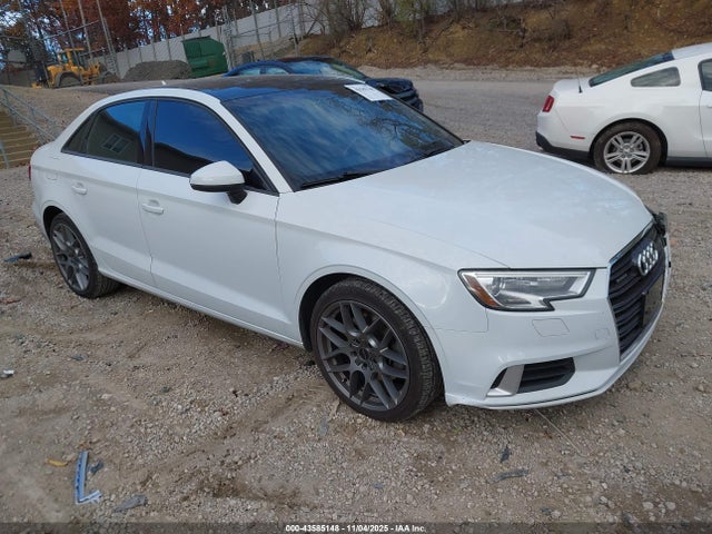 Auction sale of the 2017 Audi A3 Premium, vin: WAUB8GFF1H1032979, lot number: 43585148
