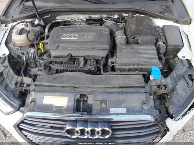 Продажа на аукционе авто 2017 Audi A3 Premium, vin: WAUB8GFF1H1032979, номер лота: 43585148