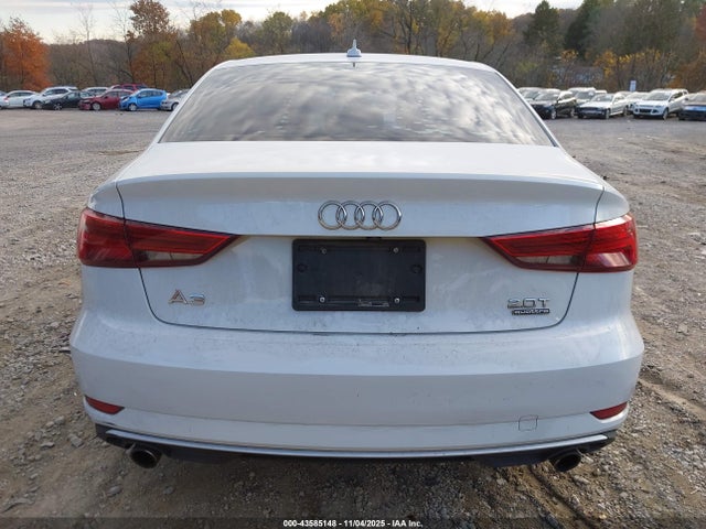 Продажа на аукционе авто 2017 Audi A3 Premium, vin: WAUB8GFF1H1032979, номер лота: 43585148