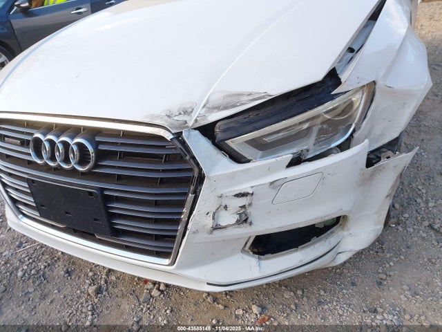 Продажа на аукционе авто 2017 Audi A3 Premium, vin: WAUB8GFF1H1032979, номер лота: 43585148