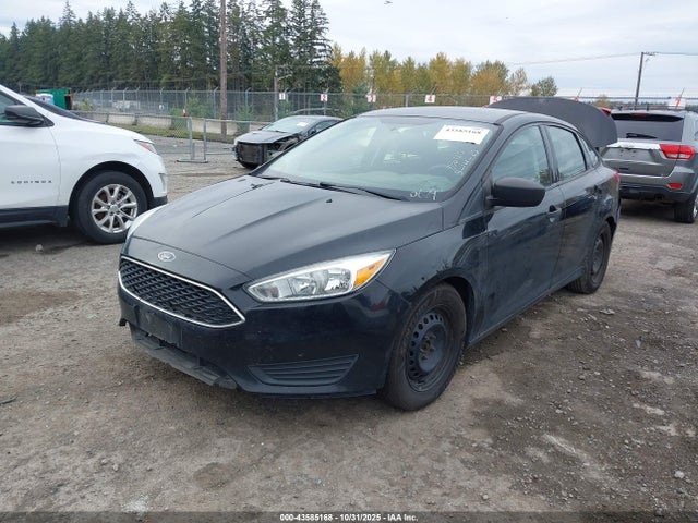 Ford FOCUS S 2016 1FADP3E26GL380629 Image 2