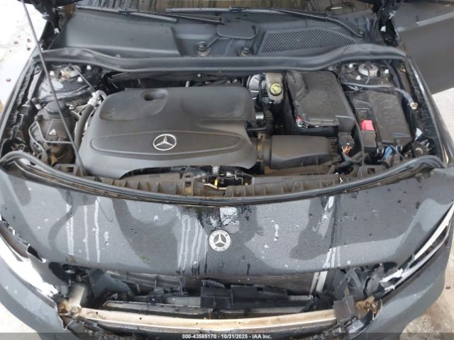 2019 MERCEDES-BENZ CLA 250 WDDSJ4GB8KN724213 Photo 9