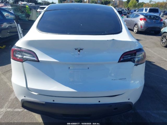 2022 TESLA MODEL Y 7SAYGDEFXNF484838 Photo 5