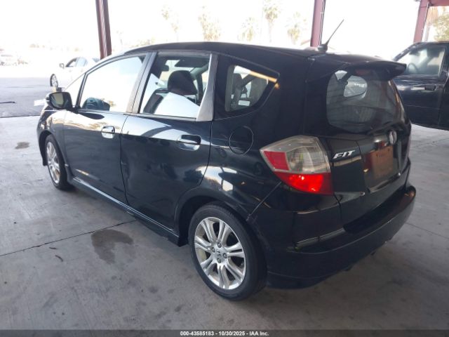 2009 HONDA FIT JHMGE88499S046061 Photo 2
