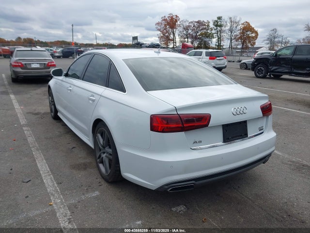 2016 AUDI A6 WAUGFAFC4GN168948 Photo 2