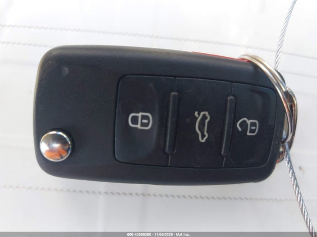 Aukcja sprzedaży 2018 Volkswagen Tiguan Limited 2.0t, vin: WVGAV7AX3JK005057, numer aukcji: 43585280