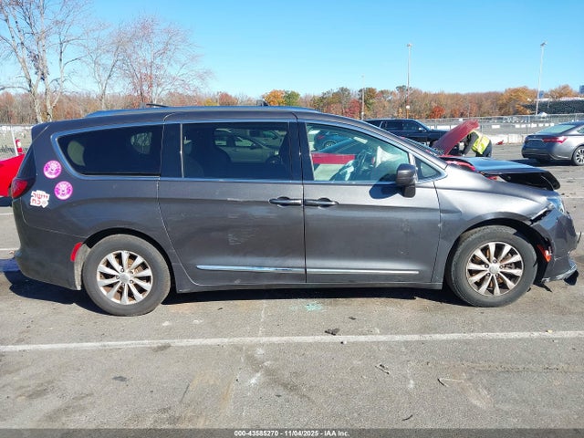 Aukcja sprzedaży 2019 Chrysler Pacifica Touring L, vin: 2C4RC1BG4KR507765, numer aukcji: 43585270