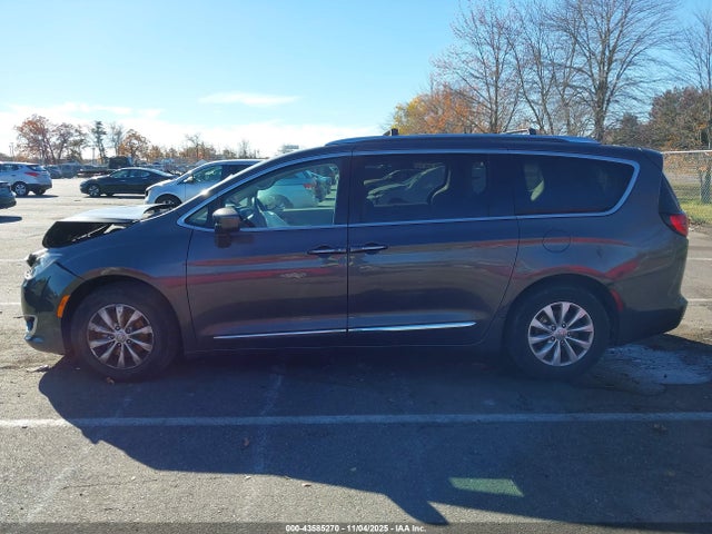 Aukcja sprzedaży 2019 Chrysler Pacifica Touring L, vin: 2C4RC1BG4KR507765, numer aukcji: 43585270