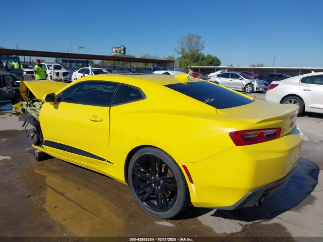 2018 CHEVROLET CAMARO 1G1FB1RS6J0124296 Photo 2