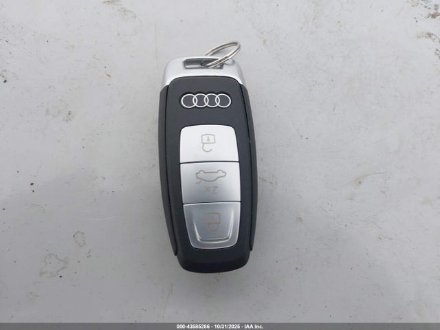 2025 AUDI Q4 SPORTBACK E-TRON WA13UBFZ4SP054411 Photo 10