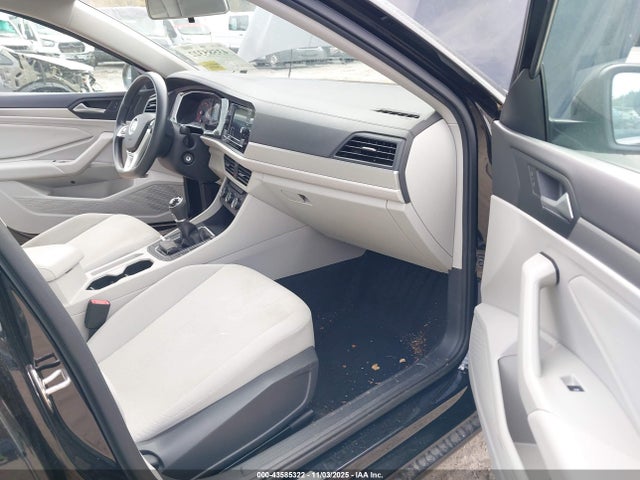 43585322 :رقم المزاد ، 3VWN57BU5KM233563 vin ، 2019 Volkswagen Jetta 1.4t S مزاد بيع