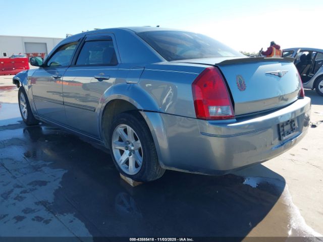 2006 CHRYSLER 300 2C3KA53G06H518775 Photo 2