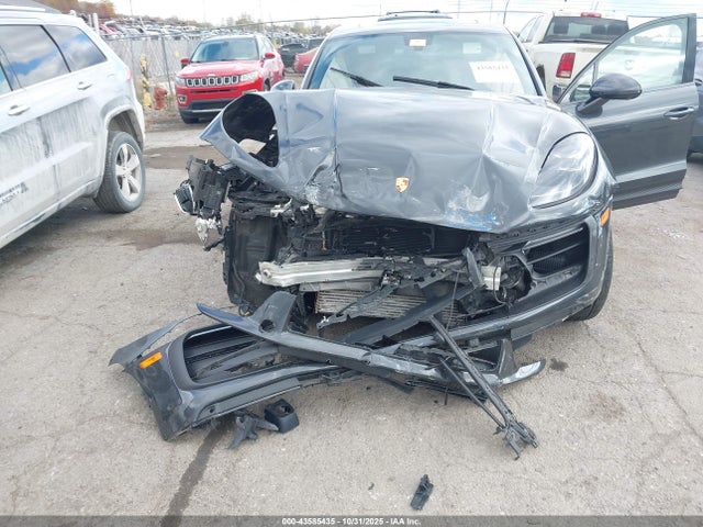 2023 PORSCHE MACAN WP1AA2A50PLB01747 Photo 5