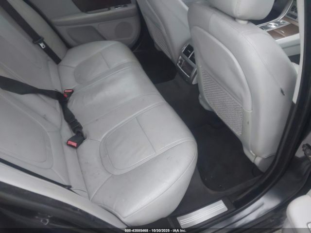 2014 JAGUAR XF SAJWA0ESXEPU11746 Photo 7
