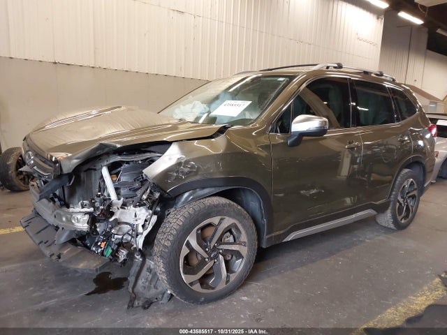 2022 SUBARU FORESTER JF2SKARCXNH443692 Photo 1