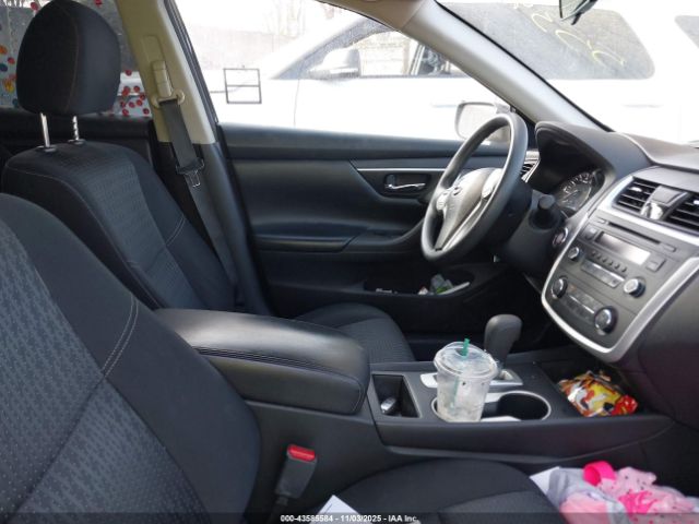 2016 NISSAN ALTIMA 1N4AL3AP8GC110947 Photo 4
