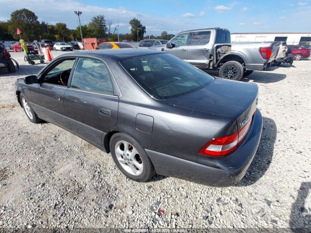 2001 LEXUS ES 300 JT8BF28G010334601 Photo 2