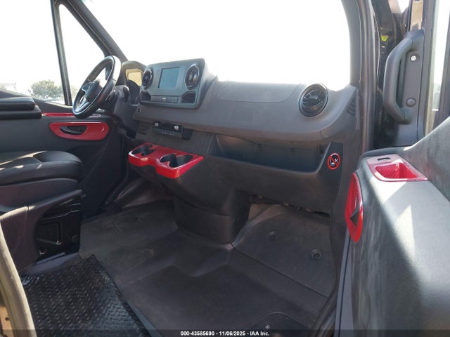 2019 Mercedes-benz Sprinter 3500 High Roof V6 მანქანა იყიდება აუქციონზე, vin: WD4PF1CD4KP180035, აუქციონის ნომერი: 43585690