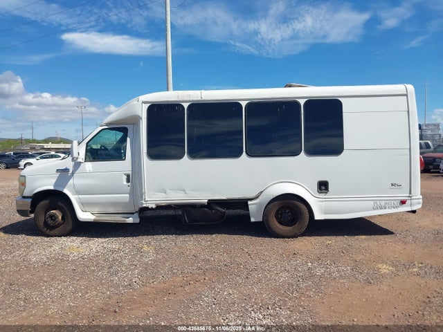43585675 :رقم المزاد ، 1FDEE3FS2BDA24597 vin ، 2011 Ford Econoline E350 Super Duty Ctway Van مزاد بيع