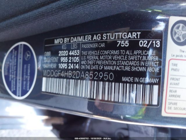 2013 MERCEDES-BENZ C 250 WDDGF4HB2DA852950 Photo 8