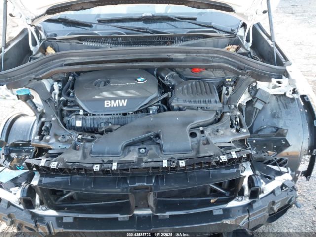 2018 BMW X1 WBXHT3Z36J4A66514 Photo 9