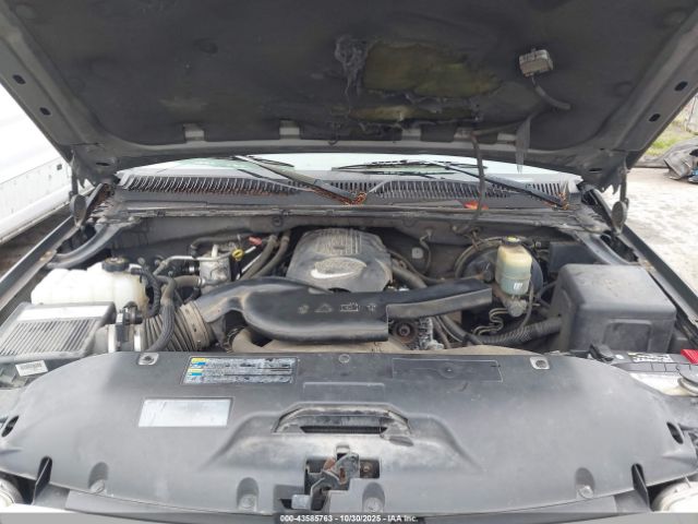 2002 GMC YUKON XL 1500 3GKEC16T72G327874 Photo 9