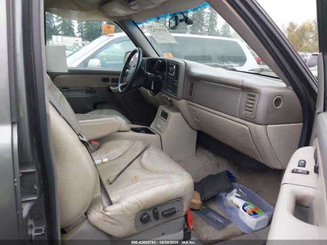 2002 GMC YUKON XL 1500 3GKEC16T72G327874 Photo 4