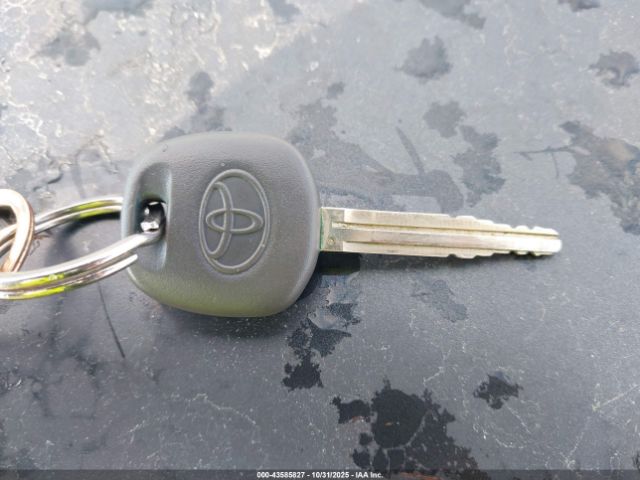 2007 TOYOTA COROLLA JTDBR32E970125663 Photo 10